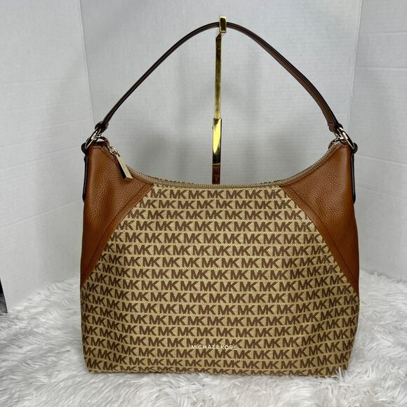Michael Kors Jacquard Signature Aria Hobo Bag - Picture 1 of 5